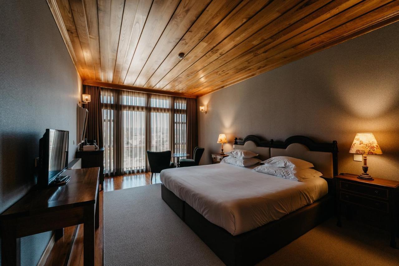Casa Lata - Agroturismo E Enoturismo Amares Bagian luar foto
